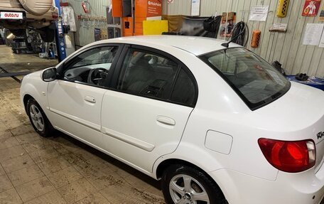 KIA Rio II, 2010 год, 600 000 рублей, 7 фотография