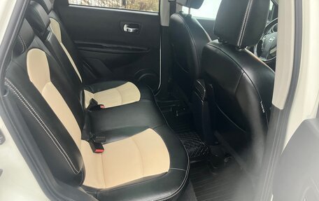 Nissan Qashqai, 2011 год, 900 000 рублей, 14 фотография