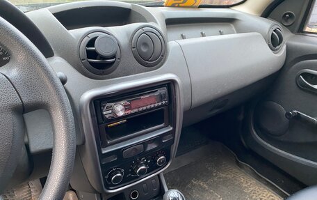 Renault Duster I рестайлинг, 2013 год, 800 000 рублей, 9 фотография