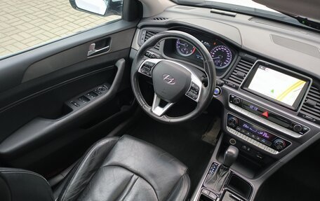 Hyundai Sonata VII, 2018 год, 1 950 000 рублей, 20 фотография