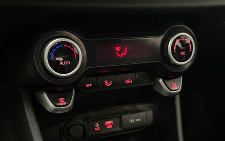 KIA Morning III, 2018 год, 1 250 000 рублей, 18 фотография