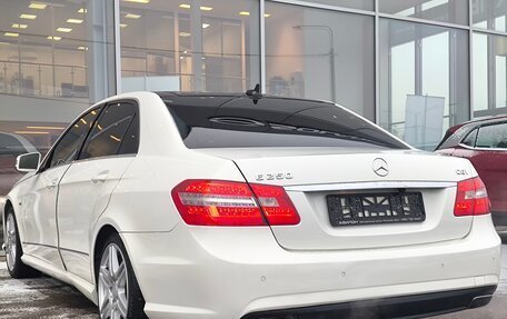 Mercedes-Benz E-Класс, 2011 год, 1 350 000 рублей, 7 фотография