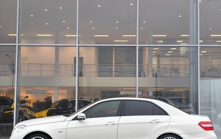 Mercedes-Benz E-Класс, 2011 год, 1 350 000 рублей, 4 фотография