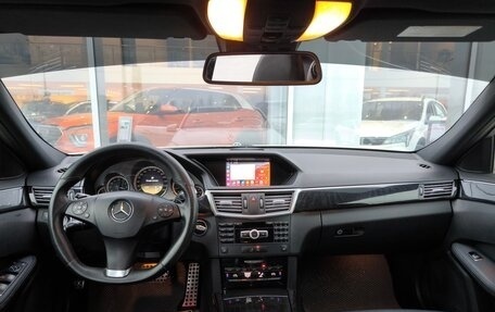 Mercedes-Benz E-Класс, 2011 год, 1 350 000 рублей, 10 фотография