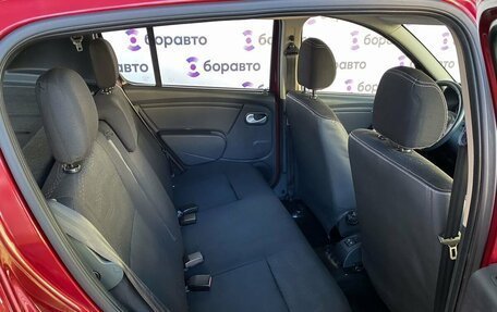 Renault Sandero I, 2014 год, 889 000 рублей, 13 фотография