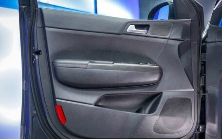 KIA Sportage IV рестайлинг, 2021 год, 2 230 000 рублей, 15 фотография