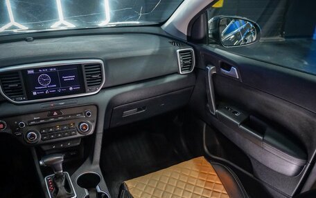 KIA Sportage IV рестайлинг, 2021 год, 2 230 000 рублей, 31 фотография