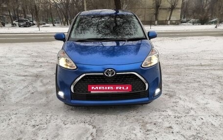 Toyota Sienta II, 2019 год, 1 350 000 рублей, 4 фотография