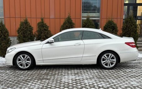 Mercedes-Benz E-Класс, 2013 год, 1 350 000 рублей, 5 фотография