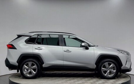 Toyota RAV4, 2020 год, 3 299 000 рублей, 4 фотография