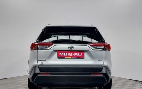 Toyota RAV4, 2020 год, 3 299 000 рублей, 6 фотография