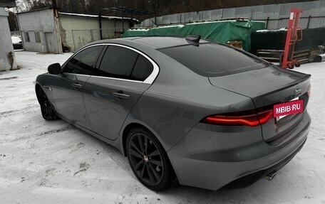 Jaguar XE I рестайлинг, 2019 год, 3 500 000 рублей, 5 фотография