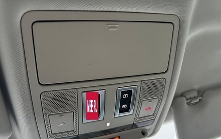 Jaguar XE I рестайлинг, 2019 год, 3 500 000 рублей, 12 фотография