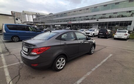 Hyundai Solaris II рестайлинг, 2013 год, 805 000 рублей, 6 фотография