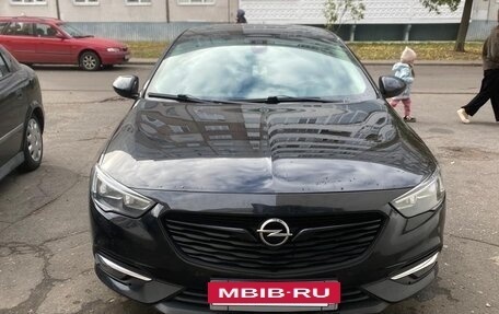 Opel Insignia II рестайлинг, 2018 год, 1 390 000 рублей, 2 фотография