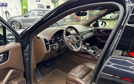 Porsche Cayenne III, 2021 год, 16 000 000 рублей, 17 фотография