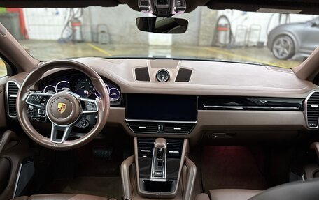 Porsche Cayenne III, 2021 год, 16 000 000 рублей, 20 фотография