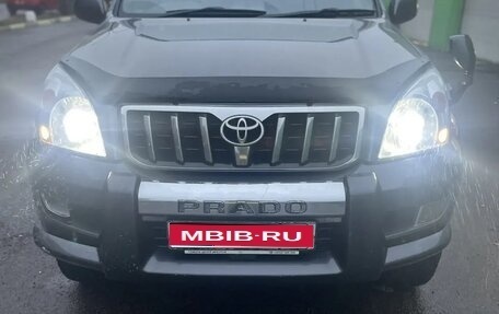 Toyota Land Cruiser Prado 120 рестайлинг, 2003 год, 2 000 000 рублей, 1 фотография