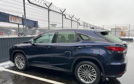 Lexus RX IV рестайлинг, 2022 год, 6 400 000 рублей, 3 фотография