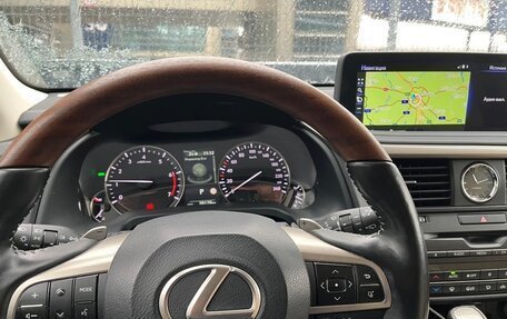 Lexus RX IV рестайлинг, 2022 год, 6 400 000 рублей, 10 фотография