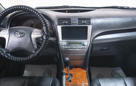 Toyota Camry, 2008 год, 1 199 000 рублей, 10 фотография