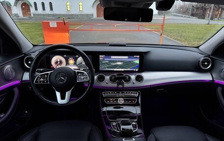 Mercedes-Benz E-Класс, 2020 год, 4 550 000 рублей, 11 фотография