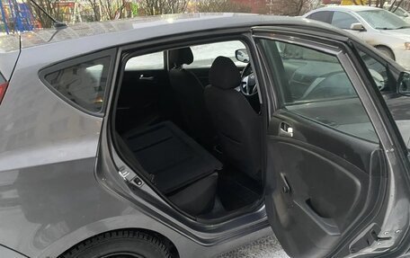 Hyundai Solaris II рестайлинг, 2011 год, 860 000 рублей, 13 фотография