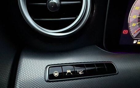 Mercedes-Benz E-Класс, 2020 год, 4 550 000 рублей, 16 фотография