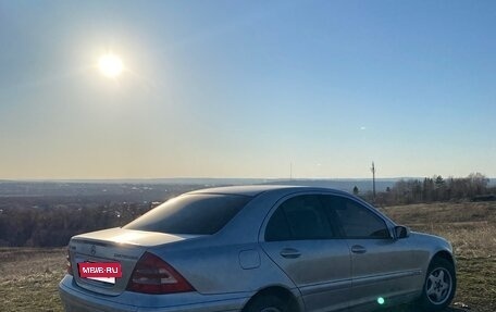 Mercedes-Benz C-Класс, 2000 год, 330 000 рублей, 2 фотография