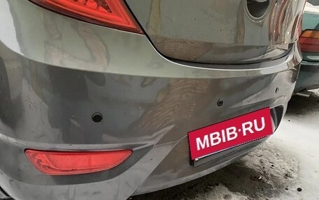 Hyundai Solaris II рестайлинг, 2011 год, 860 000 рублей, 20 фотография