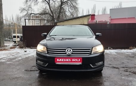Volkswagen Passat B7, 2012 год, 1 045 000 рублей, 3 фотография