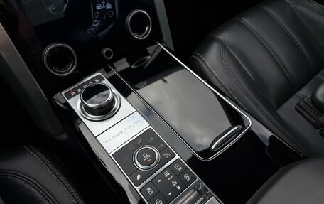 Land Rover Range Rover IV рестайлинг, 2017 год, 555 500 рублей, 24 фотография