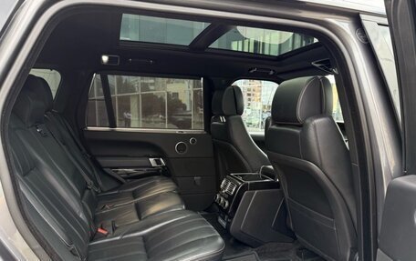 Land Rover Range Rover IV рестайлинг, 2017 год, 555 500 рублей, 21 фотография