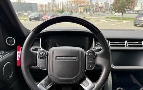 Land Rover Range Rover IV рестайлинг, 2017 год, 555 500 рублей, 16 фотография