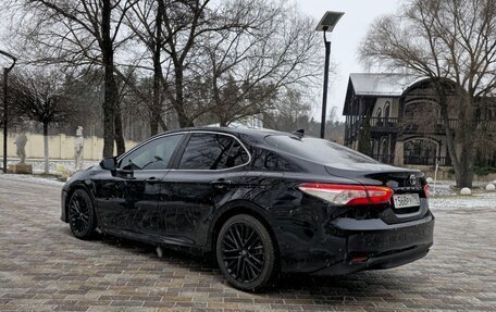 Toyota Camry, 2019 год, 2 400 000 рублей, 6 фотография