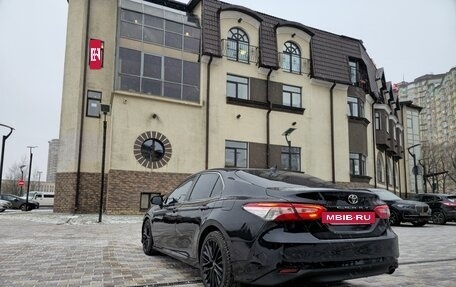 Toyota Camry, 2019 год, 2 400 000 рублей, 9 фотография