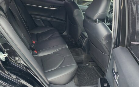 Toyota Camry, 2019 год, 2 400 000 рублей, 12 фотография