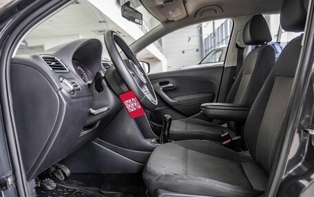 Volkswagen Polo VI (EU Market), 2011 год, 758 000 рублей, 28 фотография