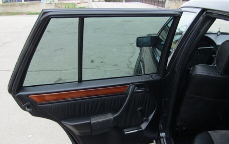 Mercedes-Benz W124, 1993 год, 690 000 рублей, 5 фотография