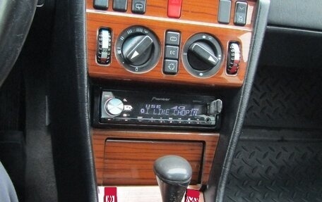 Mercedes-Benz W124, 1993 год, 690 000 рублей, 2 фотография