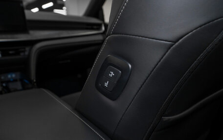 Toyota Camry, 2025 год, 4 800 000 рублей, 16 фотография
