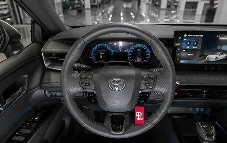 Toyota Camry, 2025 год, 4 800 000 рублей, 11 фотография