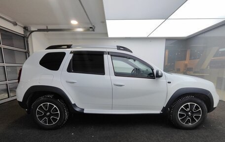 Renault Duster I рестайлинг, 2016 год, 1 369 000 рублей, 5 фотография