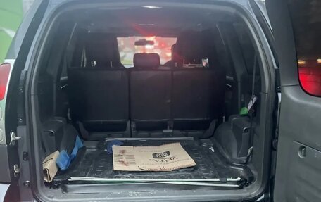 Toyota Land Cruiser Prado 120 рестайлинг, 2003 год, 2 000 000 рублей, 5 фотография