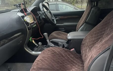 Toyota Land Cruiser Prado 120 рестайлинг, 2003 год, 2 000 000 рублей, 8 фотография