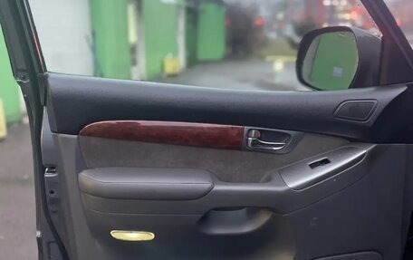 Toyota Land Cruiser Prado 120 рестайлинг, 2003 год, 2 000 000 рублей, 7 фотография