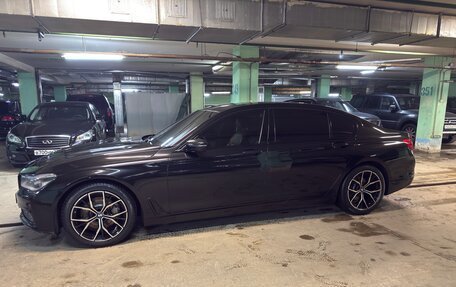 BMW 7 серия, 2015 год, 3 200 000 рублей, 3 фотография