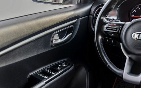 KIA Rio IV, 2017 год, 1 400 000 рублей, 20 фотография