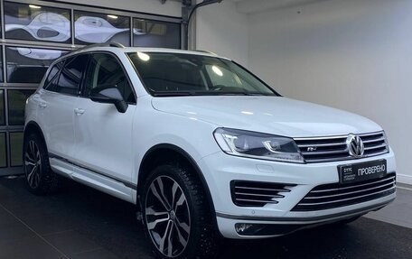 Volkswagen Touareg III, 2017 год, 3 519 000 рублей, 3 фотография