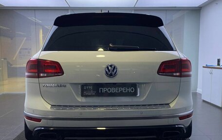 Volkswagen Touareg III, 2017 год, 3 519 000 рублей, 7 фотография